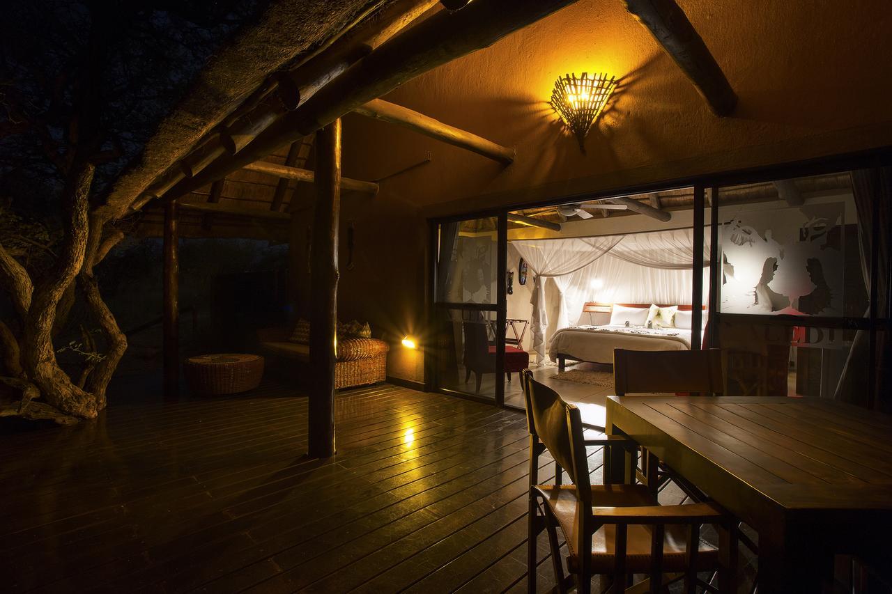 Naledi Lodges Balule viltreservat Exteriör bild